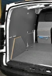 Rivestimento interno e pianale per il NV250