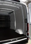 Rivestimento lato destro e pannello portautensili su Citroen Jumpy
