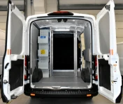 Scaffalature e cassettiere per furgoni su FORD TRANSIT 2014 L2 H2 07a