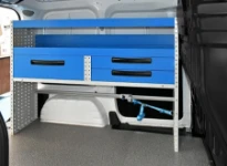 Scaffalature e cassettiere per furgoni su NISSAN NV200 05c 