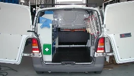 SCAFFALATURE PER FURGONI SU MERCEDES VITO 1995 13a