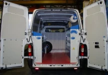 TRASFORMAZIONE FURGONE SU RENAULT MASTER 1999 L2 H2 10a